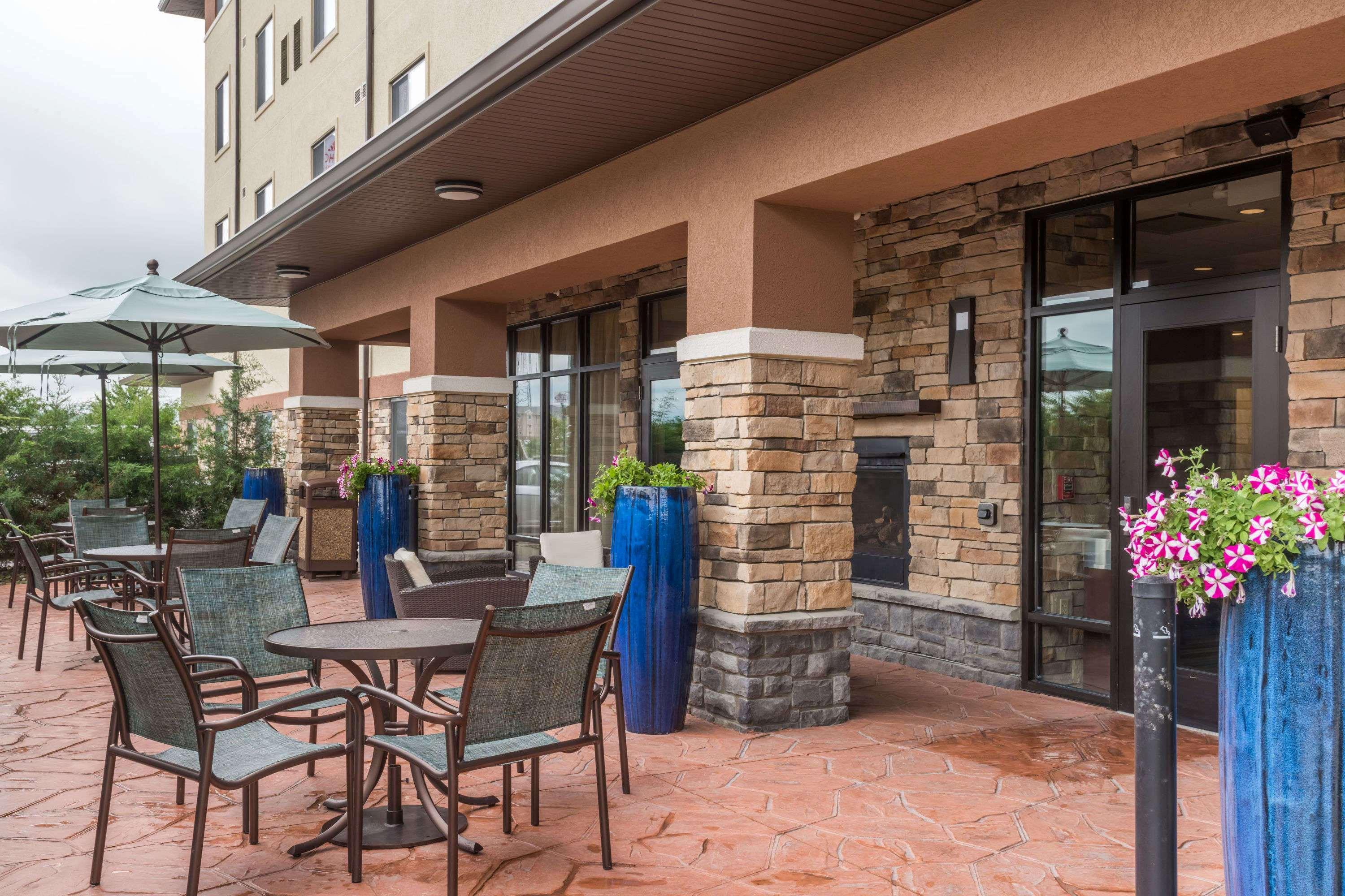 Hawthorn Suites By Wyndham Wheeling At The Highlands Triadelphia Exterior foto